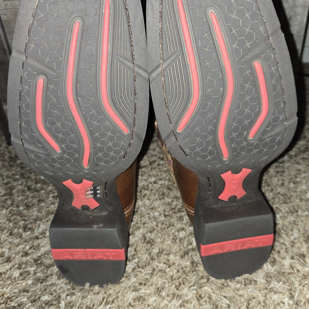 Ariat Women’s Round Up Wide Square Toe - 9B - Picture 6 of 6